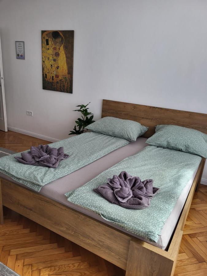 Downtown Studio Apartman Pětikostelí Exteriér fotografie